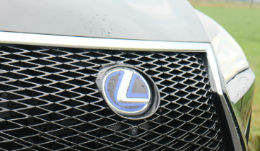 /i/images/RoadTests/Lexus/TNJuly27_LexusRX450h.jpg