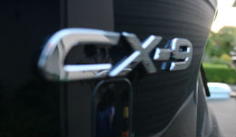 /i/images/RoadTests/Mazda/TNDec12_MazdaCX9.jpg